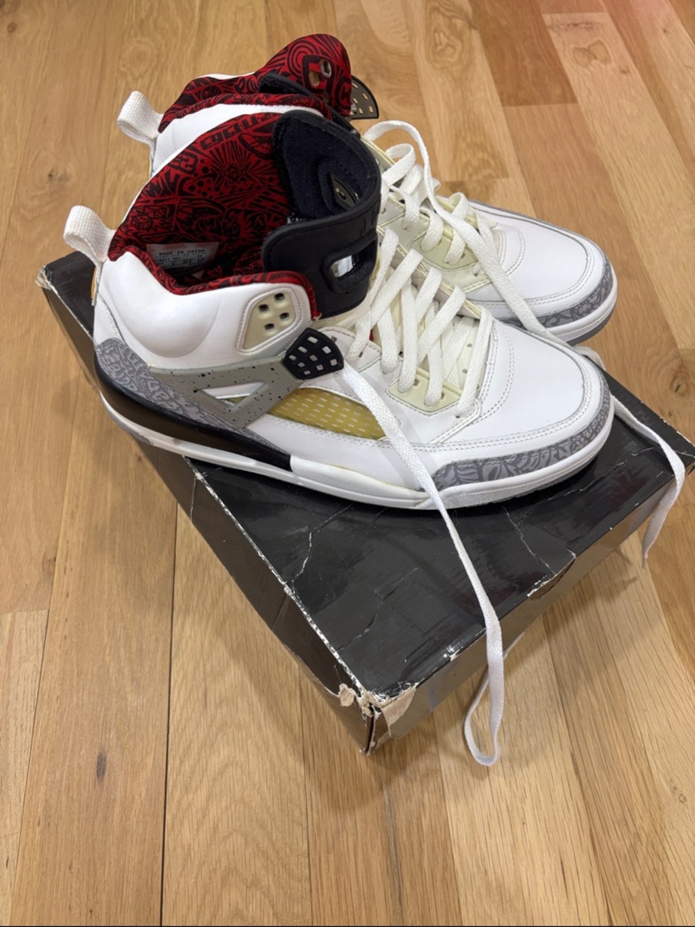 JORDAN SPIZ’IKE White Multicolor Retro Basketball Sneakers size 9